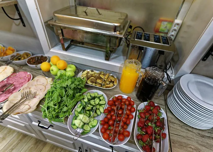 فندق رومانتيك