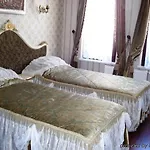 Romantic Отель 3*