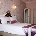Romantic Hotell