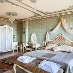 Romantic 3*