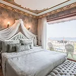 Hotell Romantic