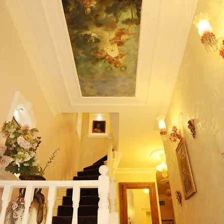 Romantic Hotel Istanbul