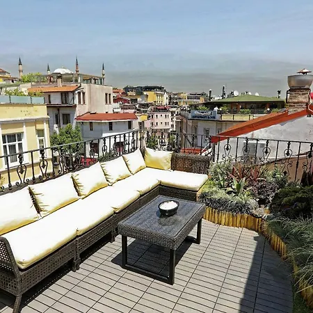 Romantic Hotel Istanbul 3*