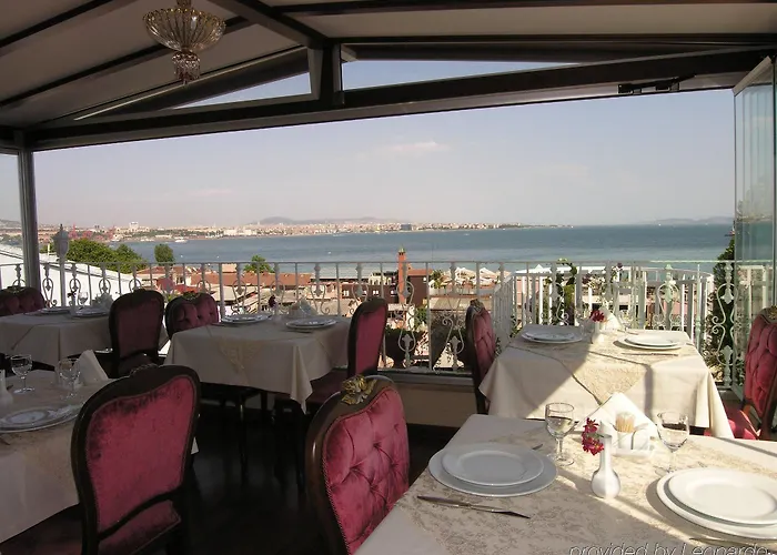 Romantic 3* Стамбул