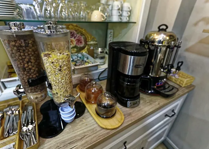 Romantic Отель 3*